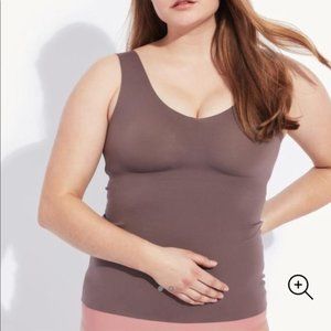 Knix Luxelift Tank Size S+ NWOT